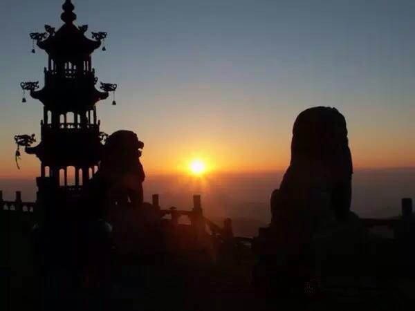 朝圣五台山，最灵验的庇佑----东台望海寺