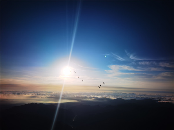 最美瞬间丨五台山最美云海图片集